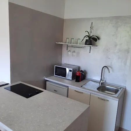 Sprio House Apartman *